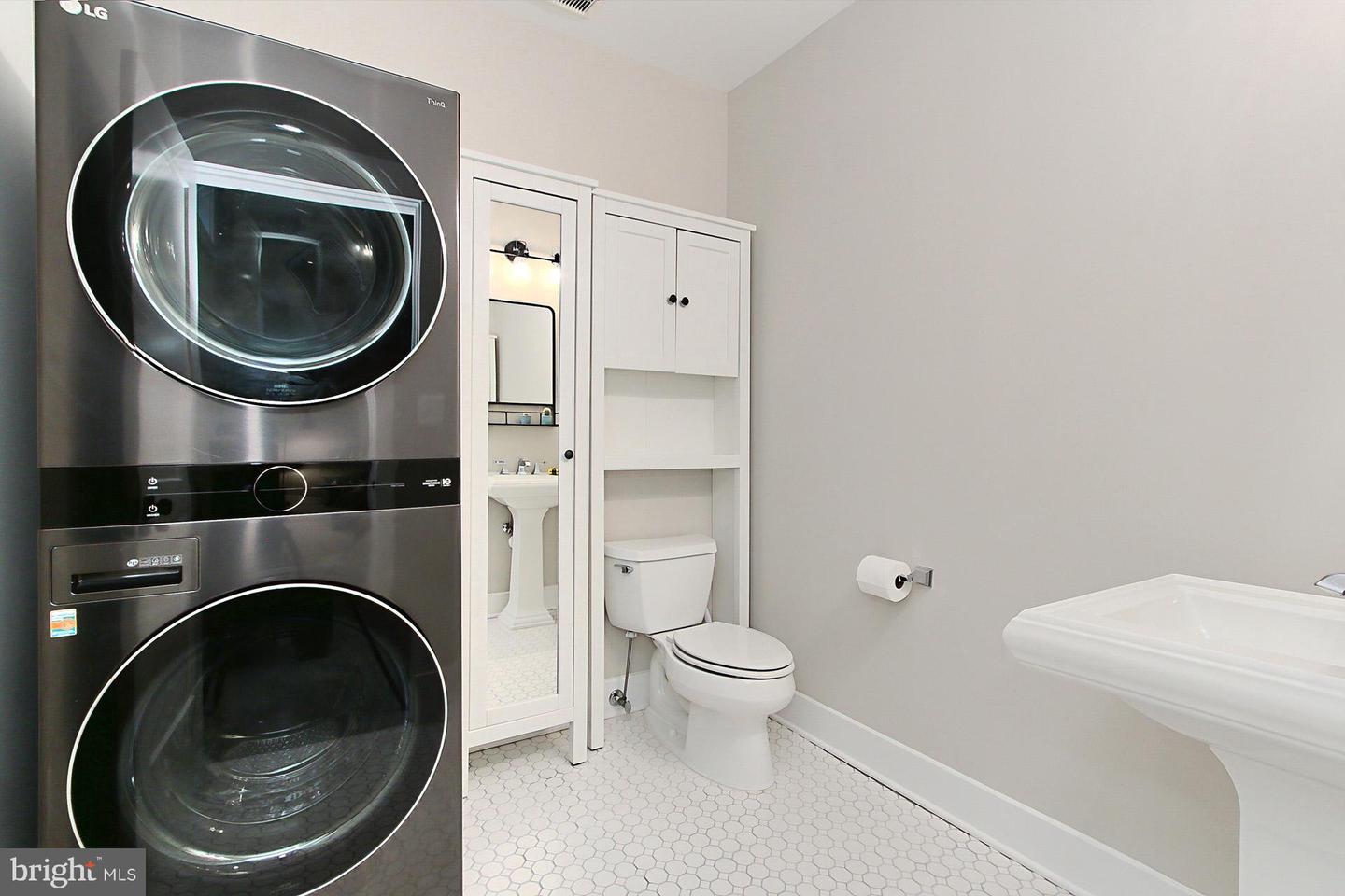 1204 Seaton Ln Property Photo 54