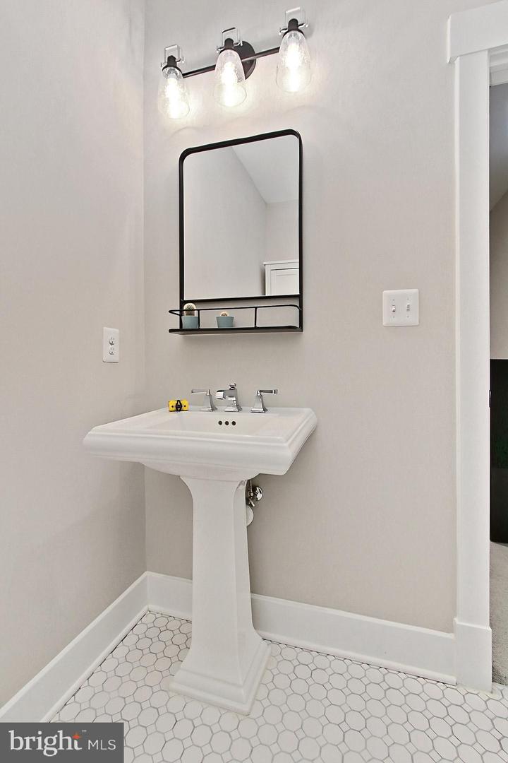 1204 Seaton Ln Property Photo 55