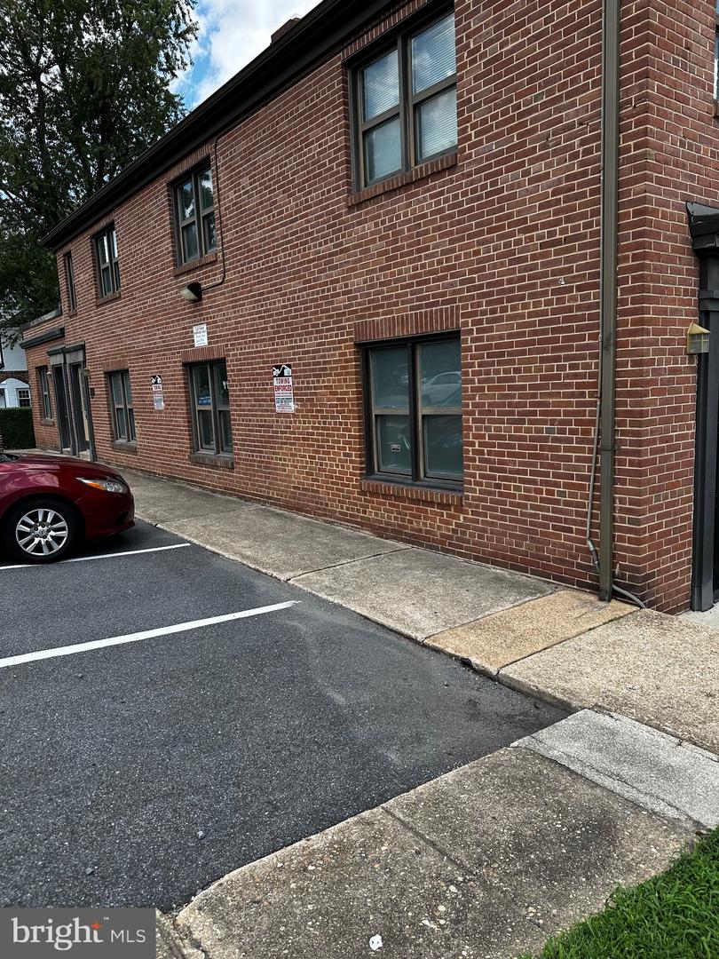 706 S Washington St #first Floor Property Photo 11