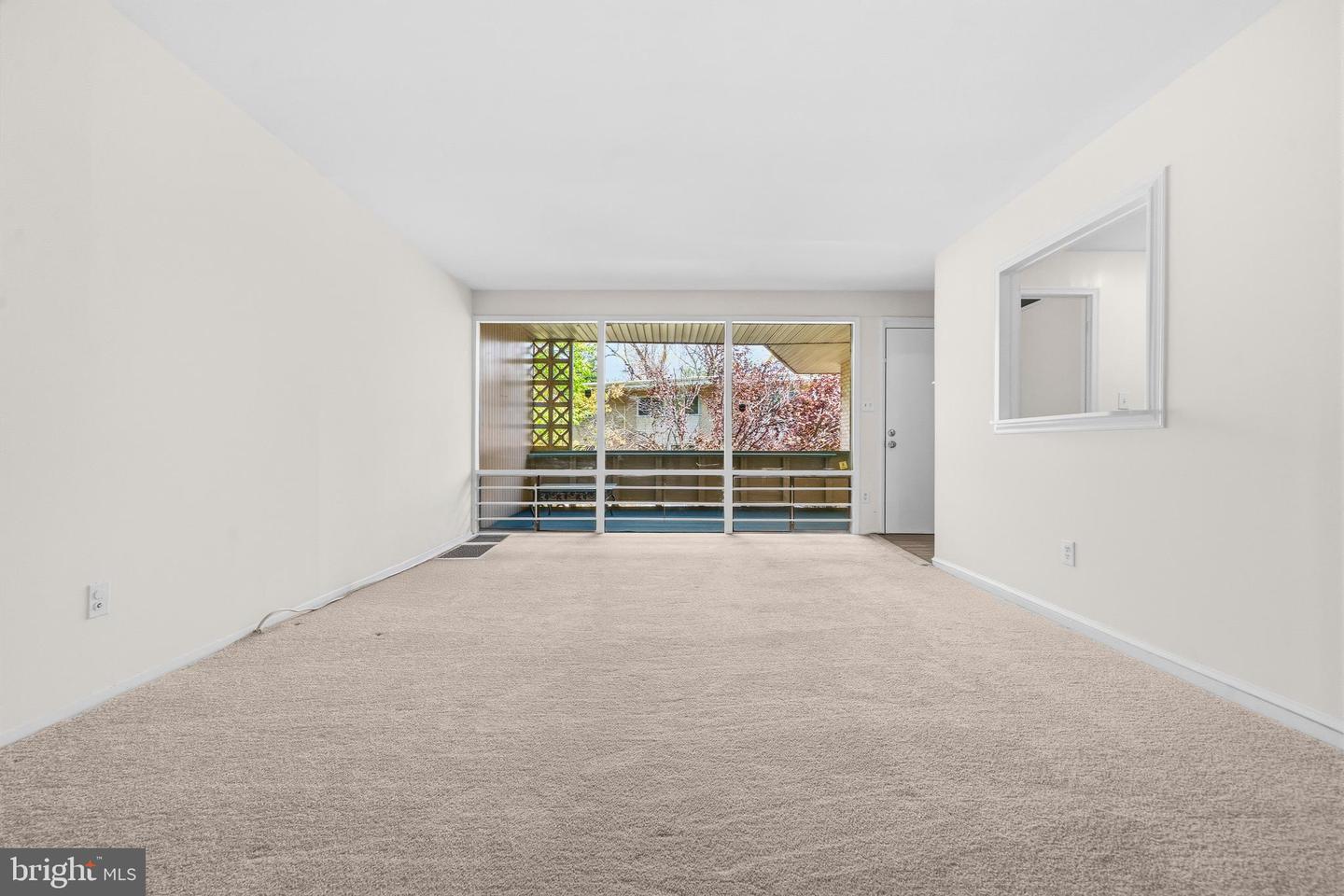 124 Haycock Rd #c-2 Property Photo 6