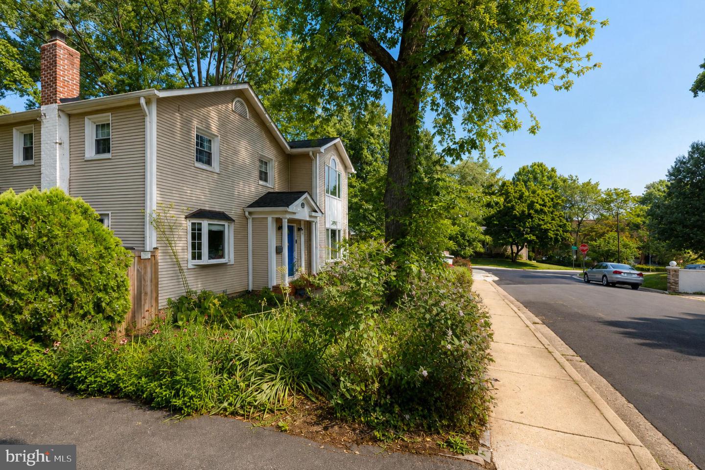 215 W George Mason Rd W Property Photo 3