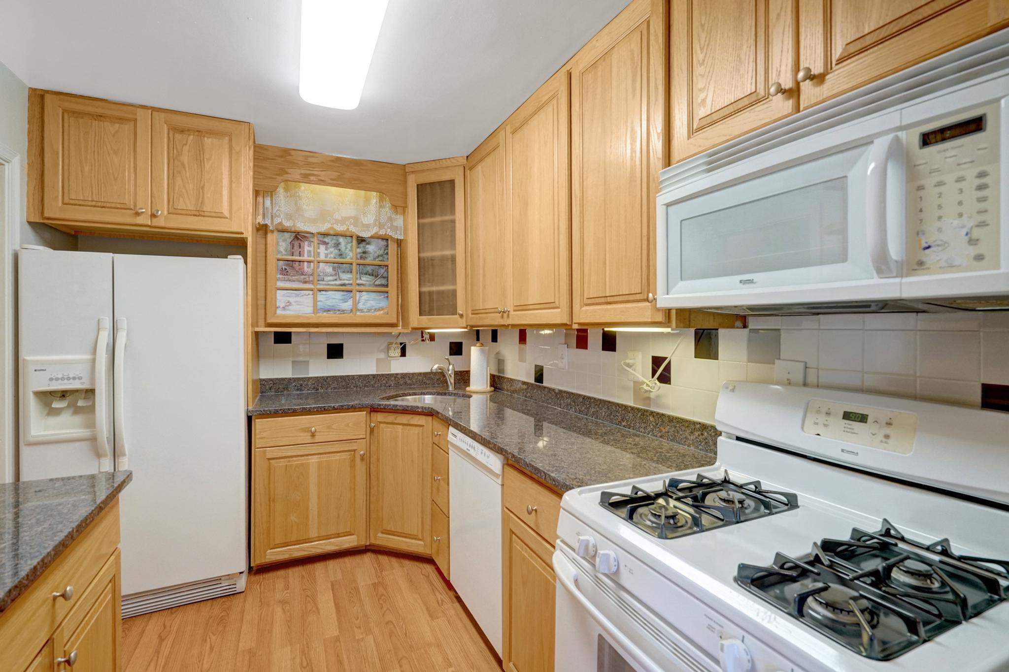 200 N Maple Ave #503 Property Photo 1