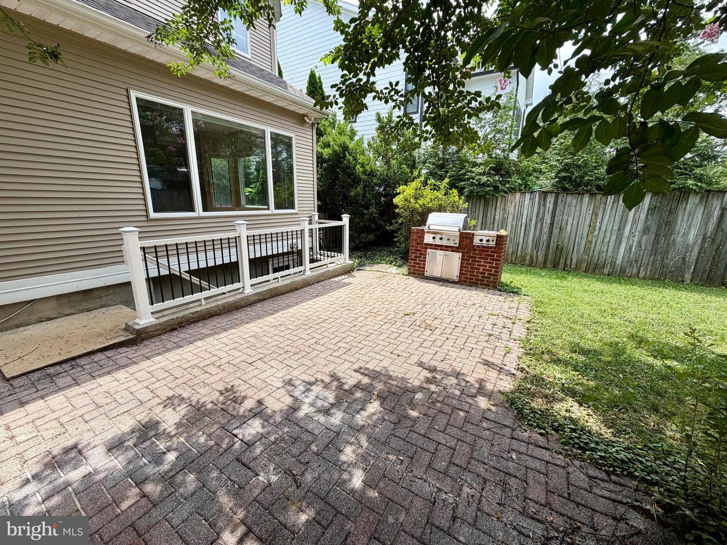 904 Lincoln Ave Property Photo 32
