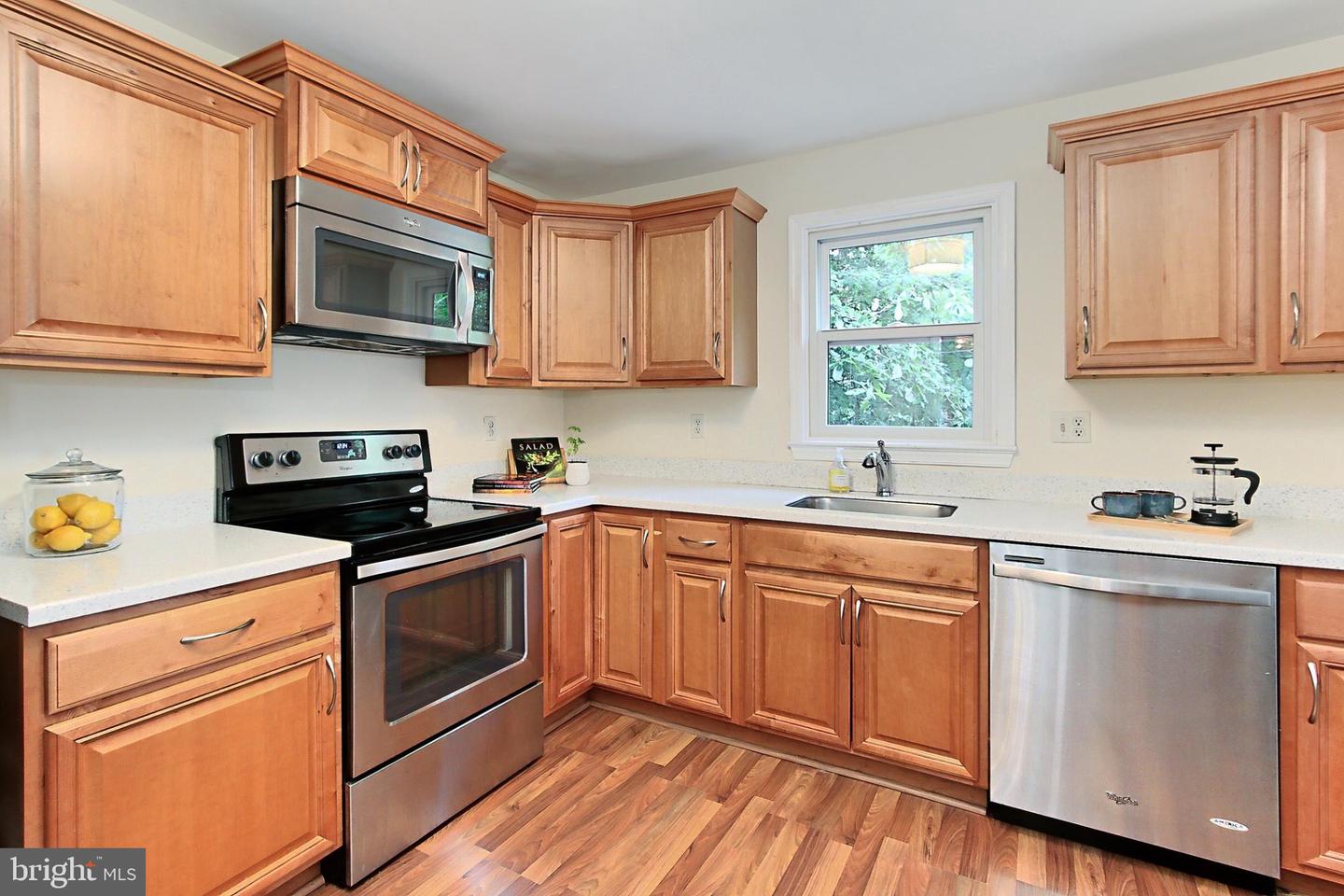 503 Randolph St Property Photo 11
