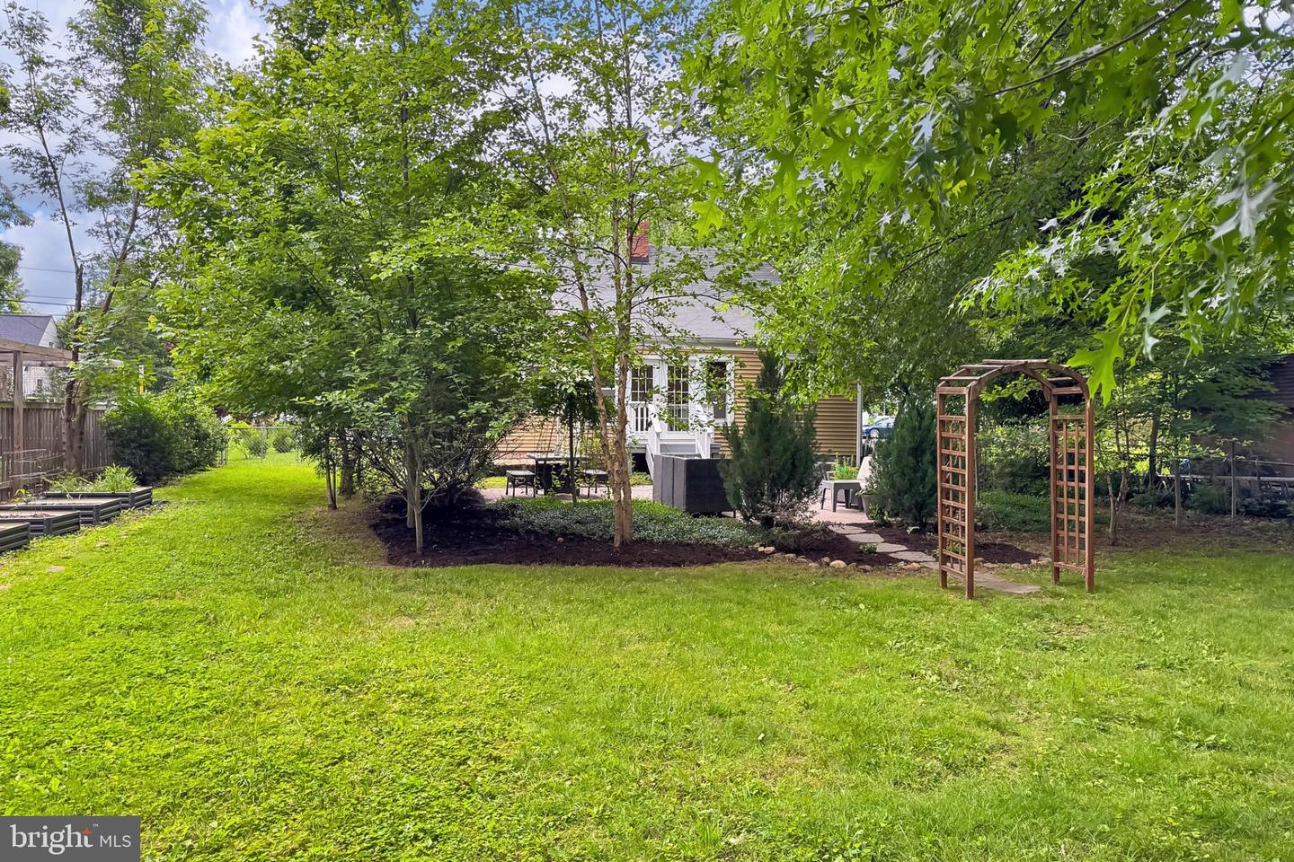 503 Randolph St Property Photo 38