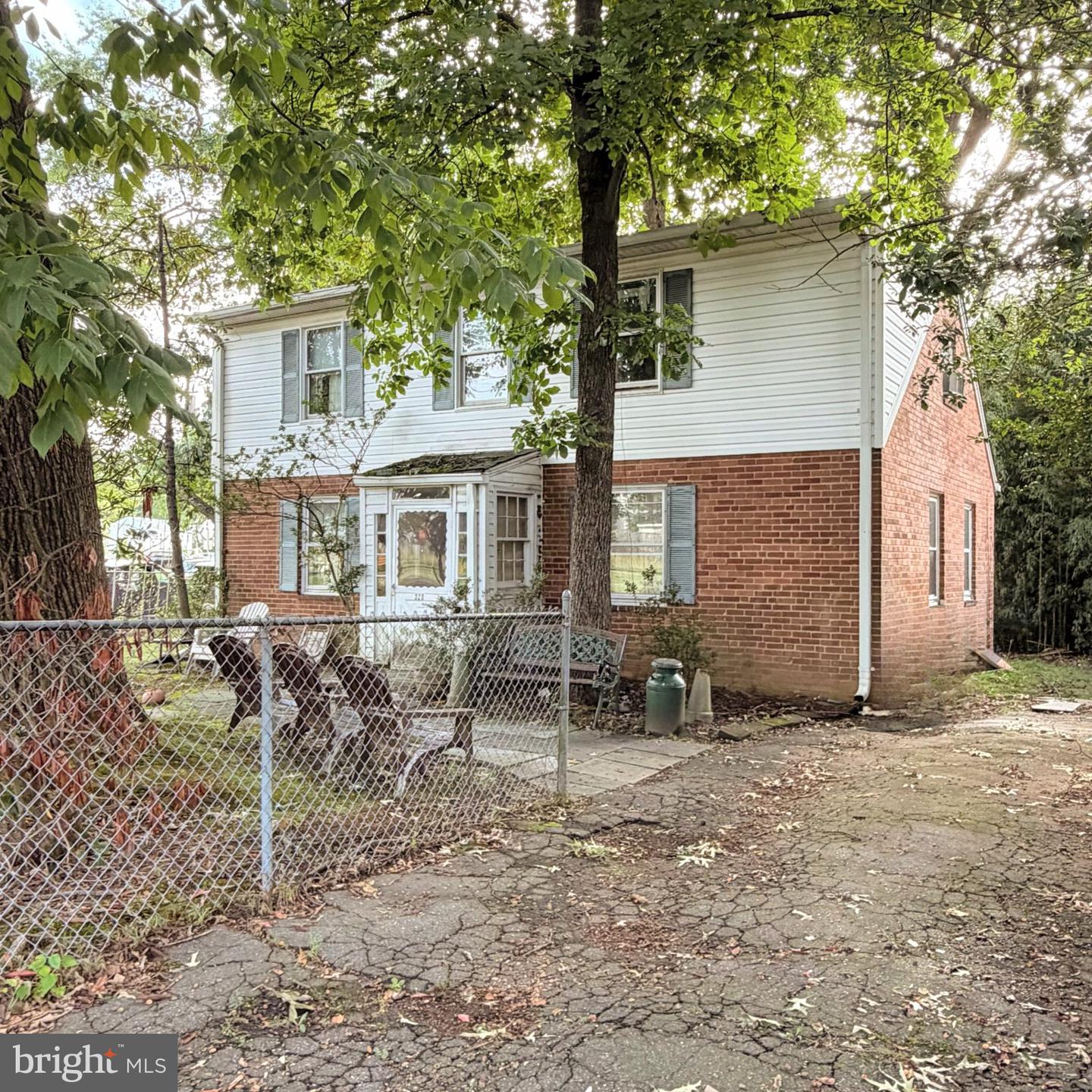 320 N Pennsylvania Ave Property Photo 1