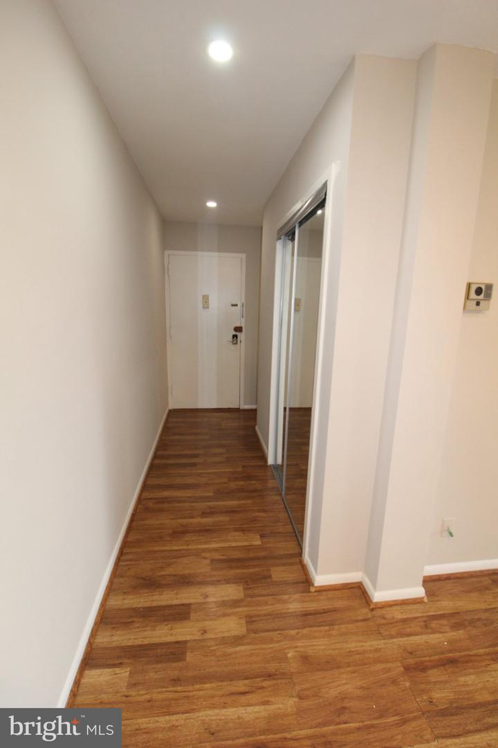 200 Maple Ave #600 Property Photo 9