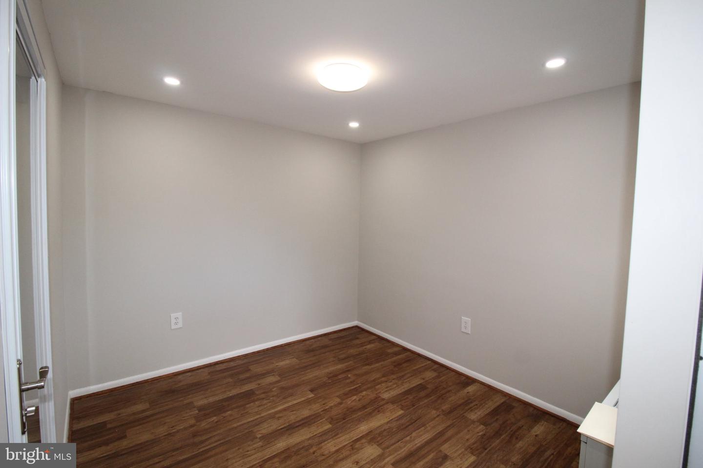 200 Maple Ave #600 Property Photo 14