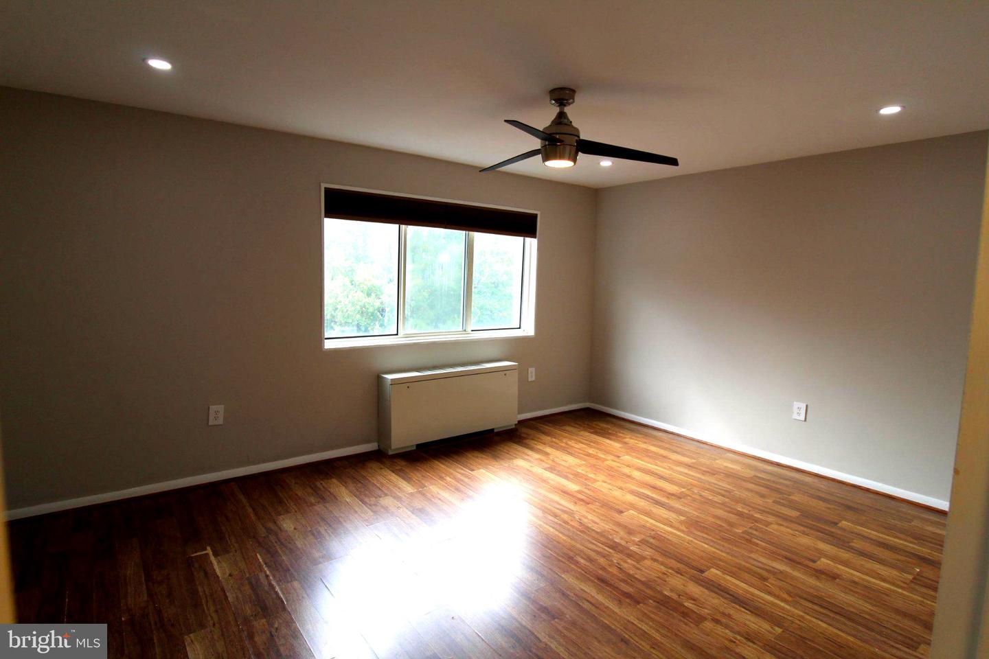 200 Maple Ave #600 Property Photo 21