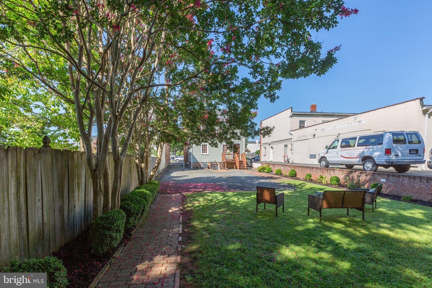 513 Princess Anne St Property Photo 39