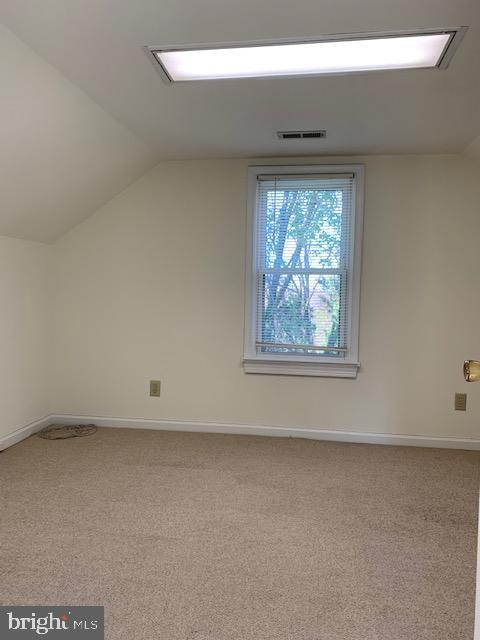 1820 Woodlyn Dr Property Photo 9