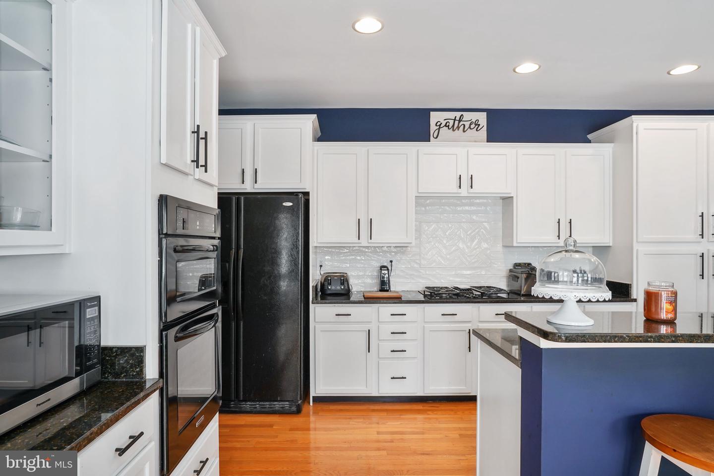 1112 Pickett St Property Photo 23