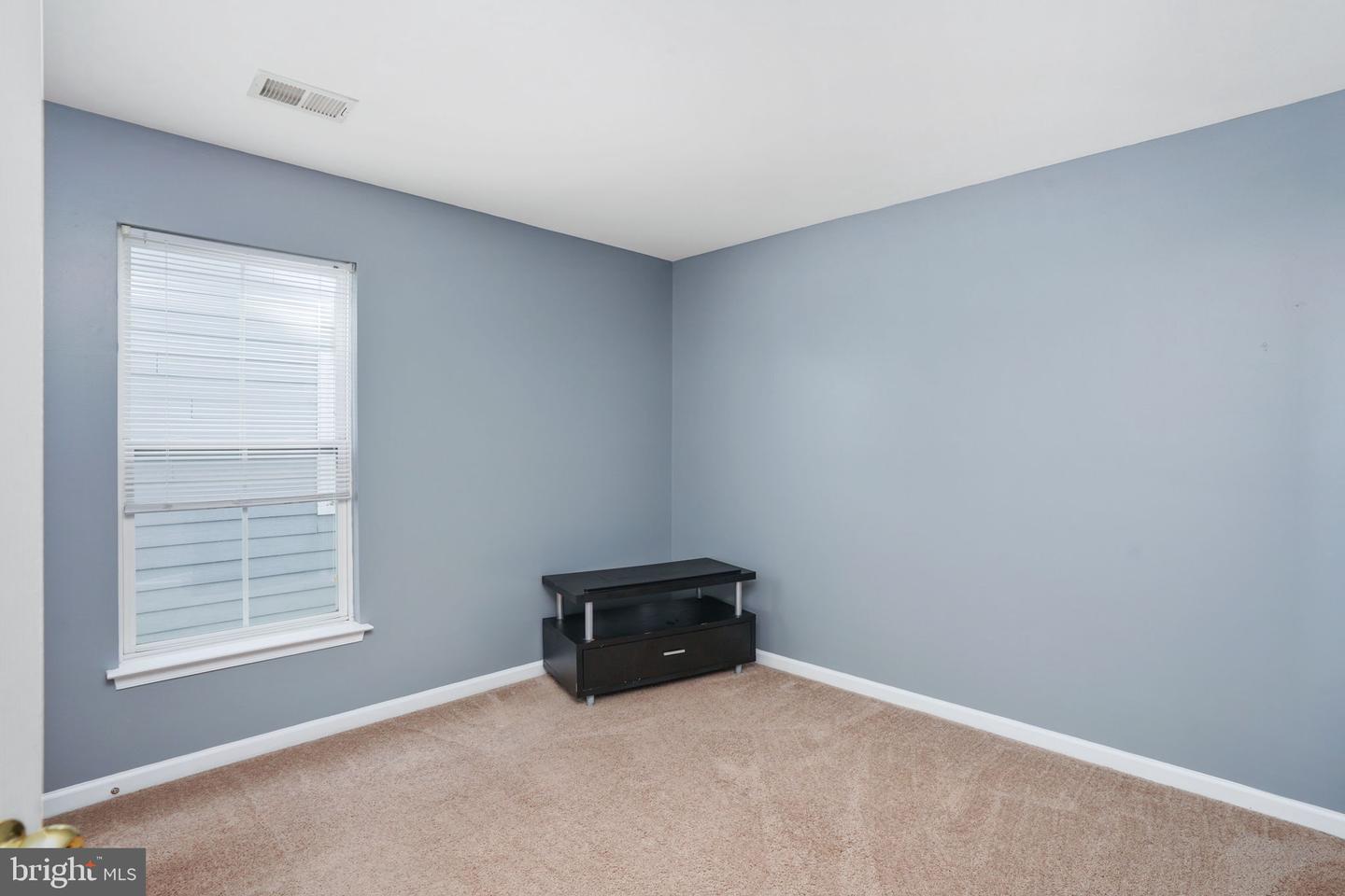 1112 Pickett St Property Photo 33