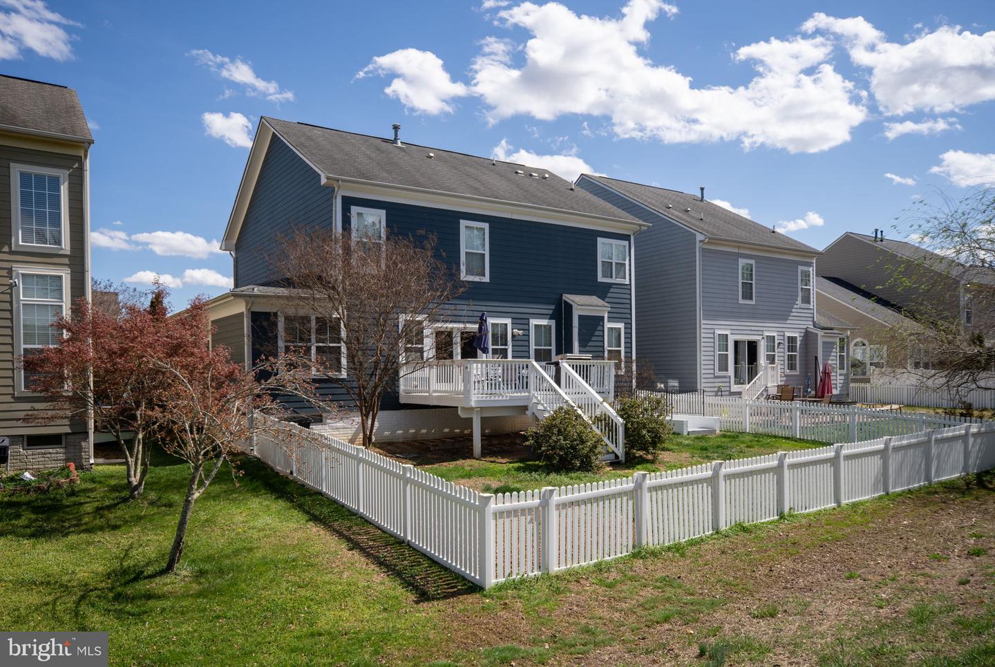 1112 Pickett St Property Photo 60