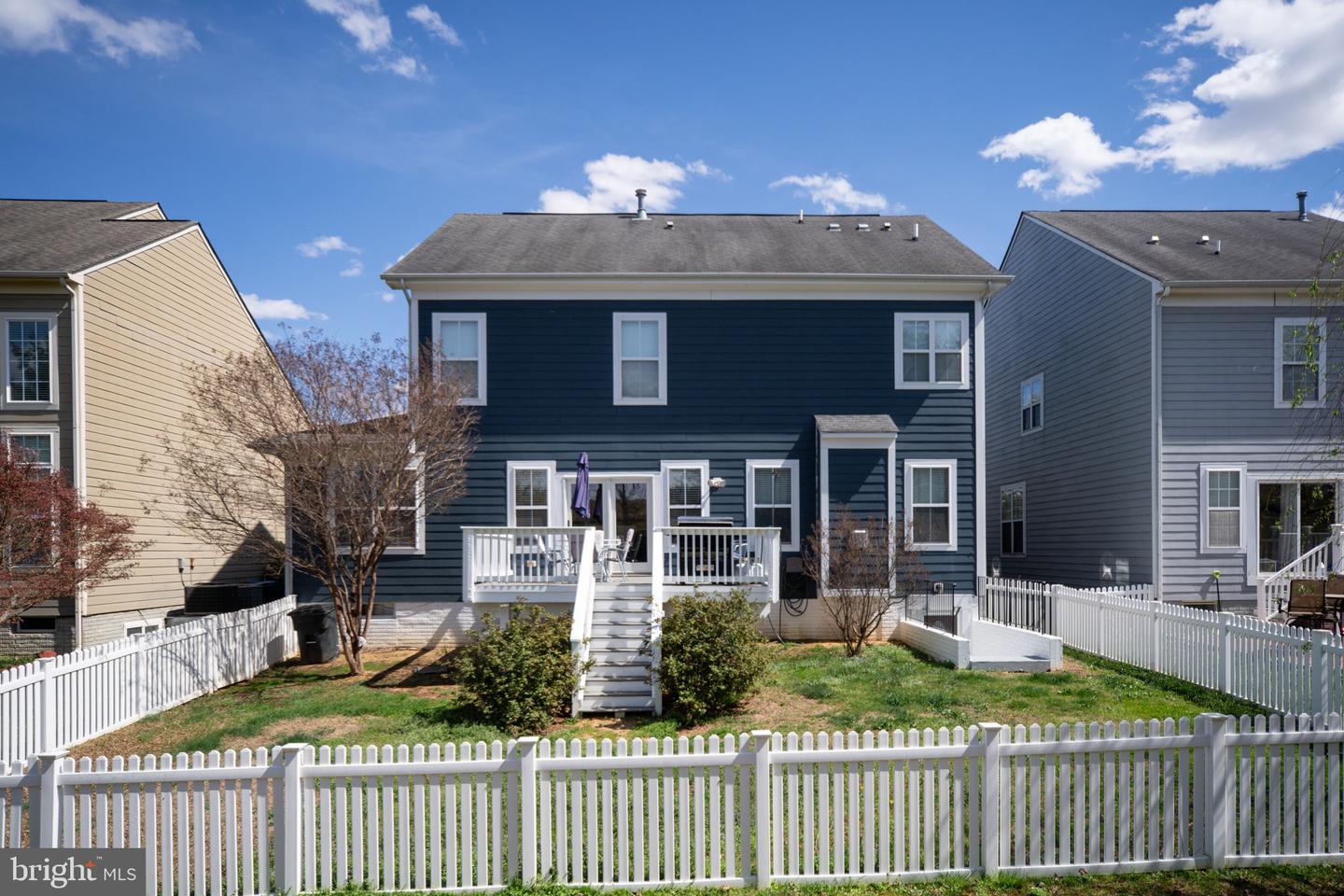 1112 Pickett St Property Photo 61