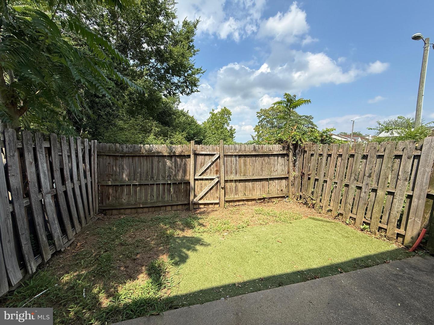 809 Denton Cir Property Photo 14