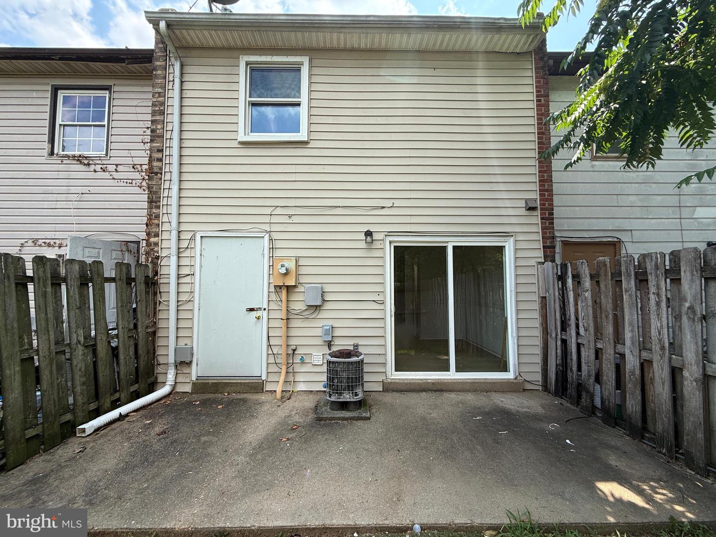 809 Denton Cir Property Photo 15
