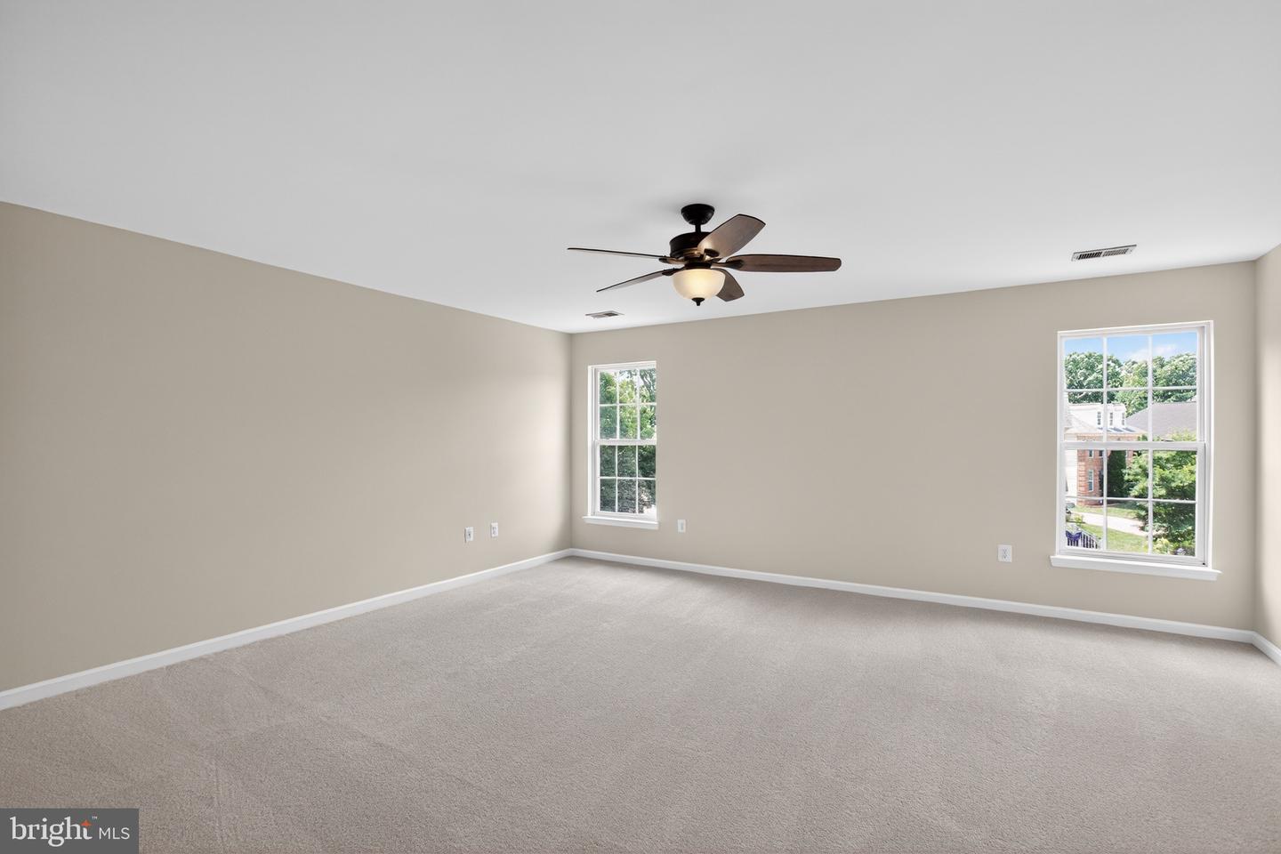 1010 Austin Dr Property Photo 26