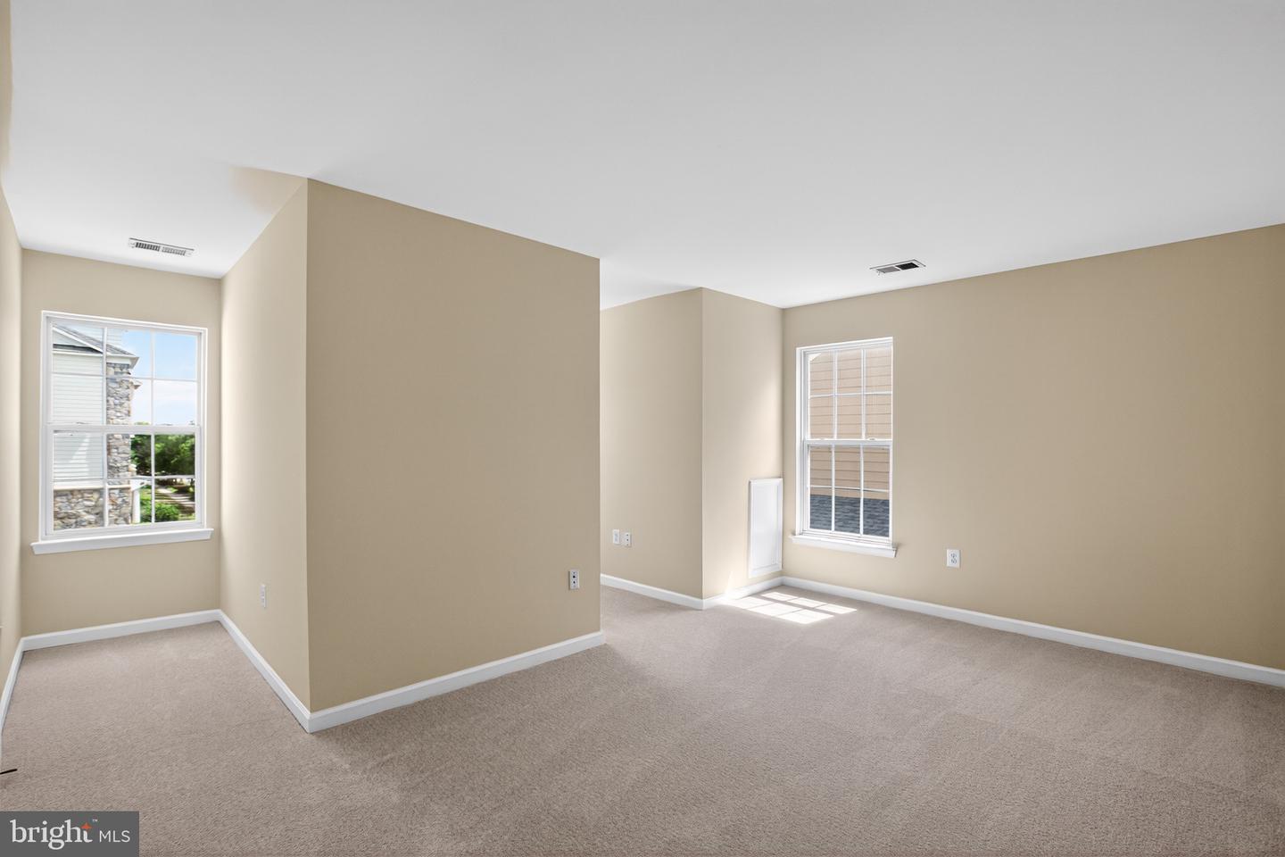 1010 Austin Dr Property Photo 27