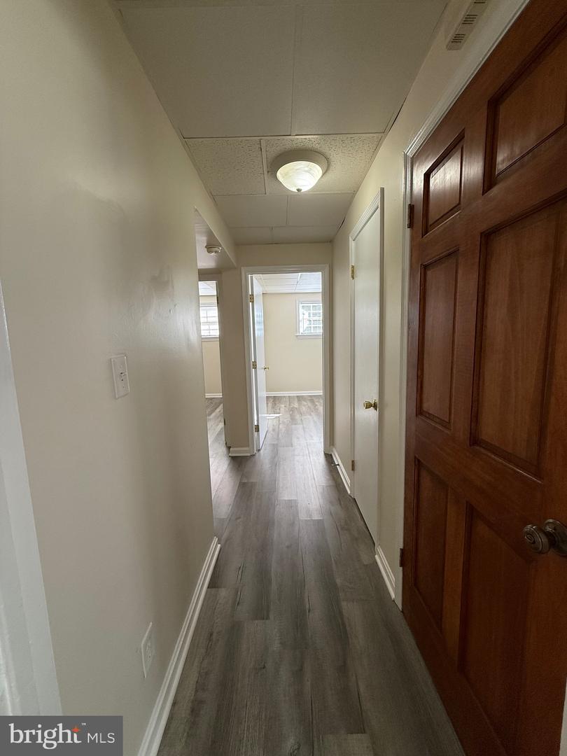 1212 Payne St #b- Lower Unit Property Photo 4