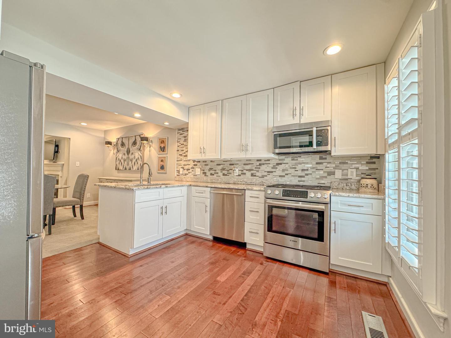 1306 Kenmore Ave #4 Property Photo 3