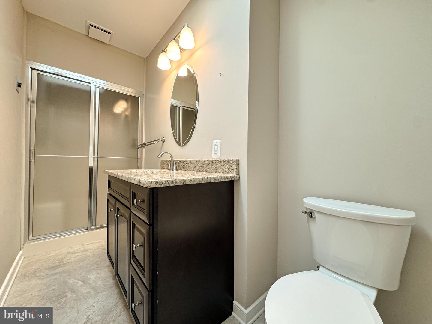 1306 Kenmore Ave #4 Property Photo 22
