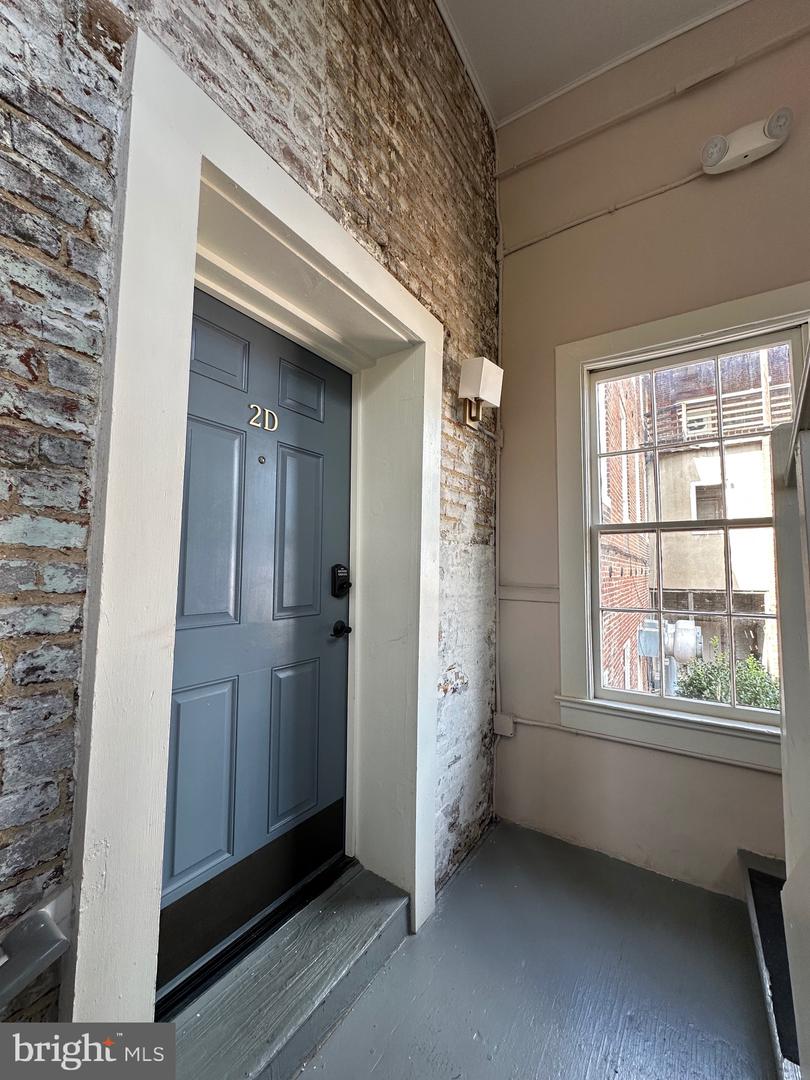 202 HANOVER ST #2D Property Photo 1