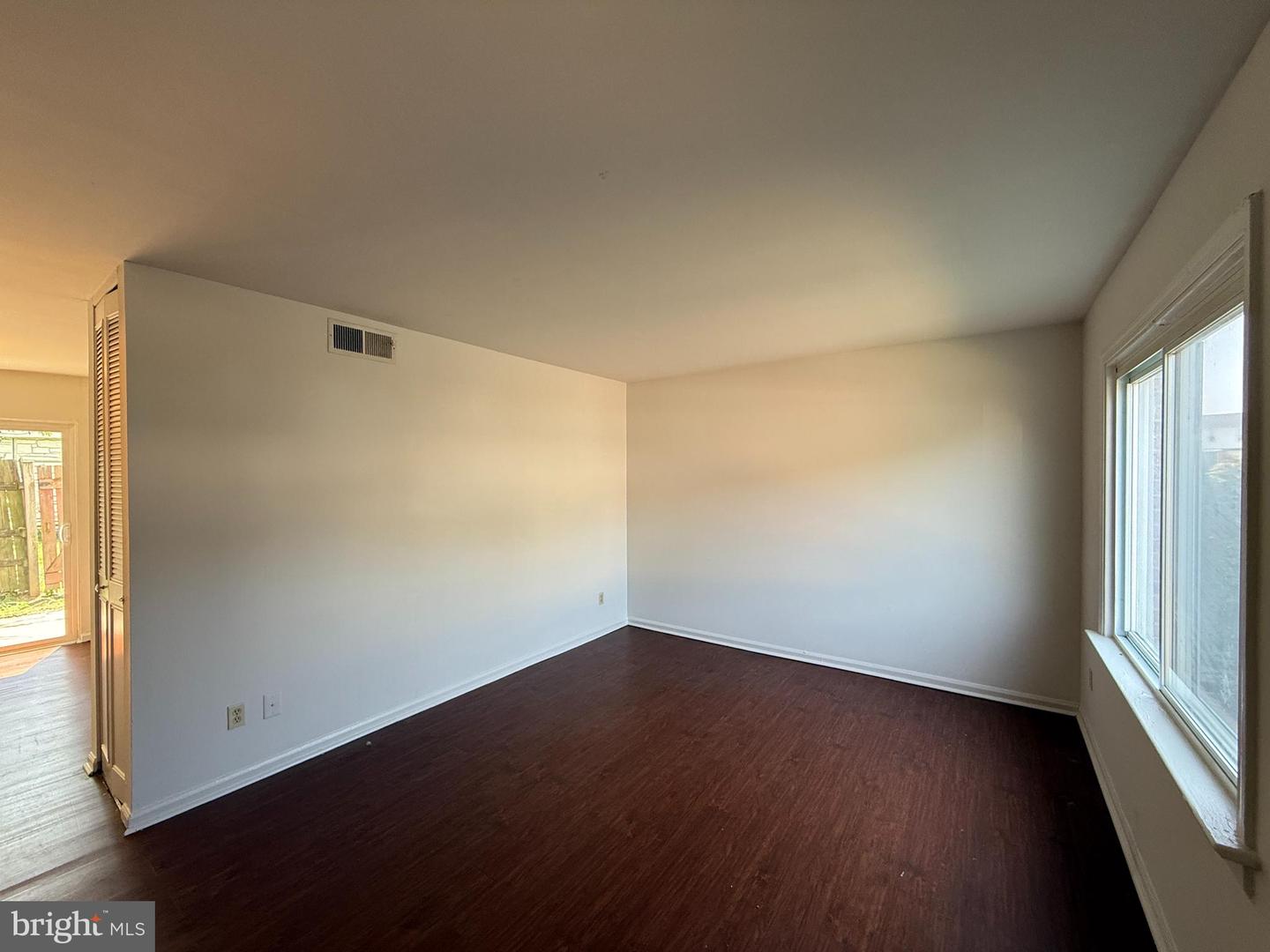 110 Hughey Ct Property Photo 2