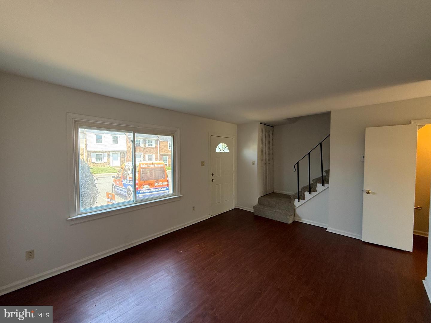 110 Hughey Ct Property Photo 4