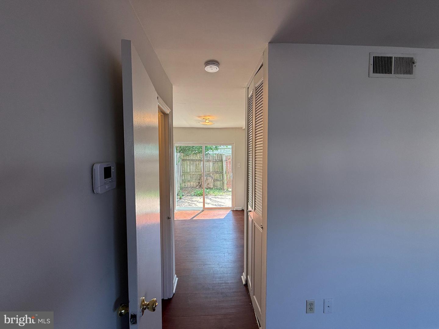 110 Hughey Ct Property Photo 5