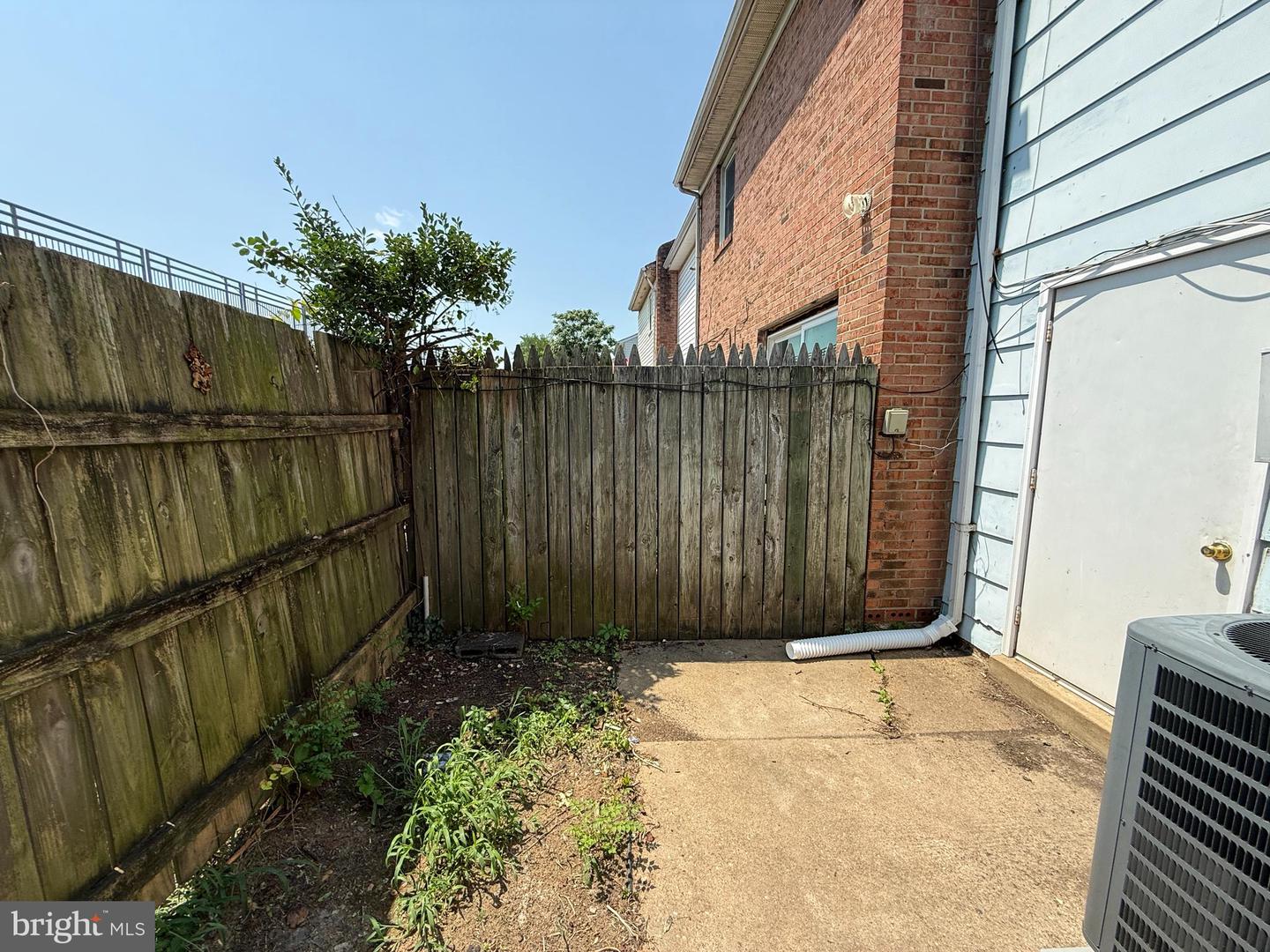 110 Hughey Ct Property Photo 24