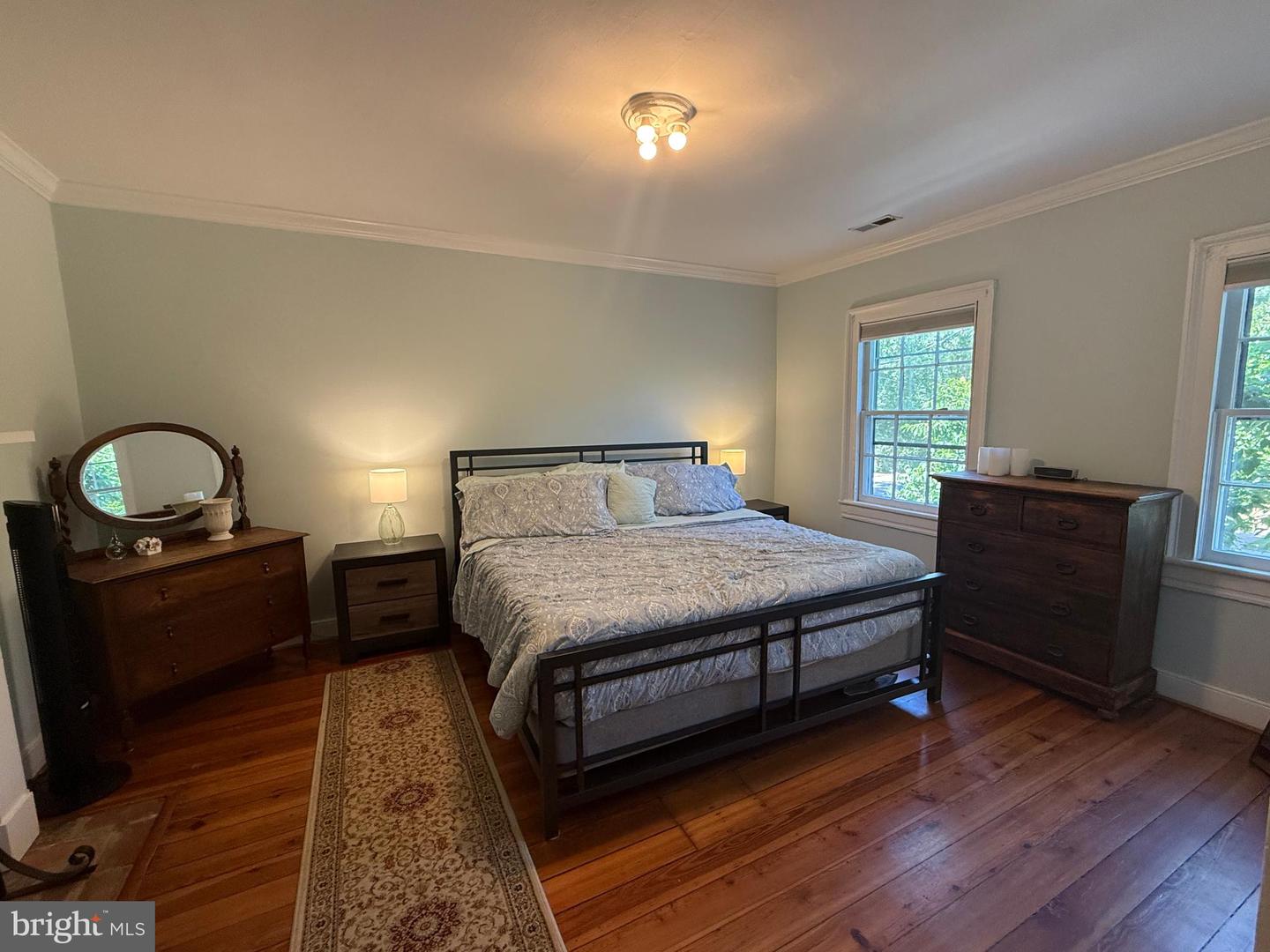 1102 Prince Edward St Property Photo 15