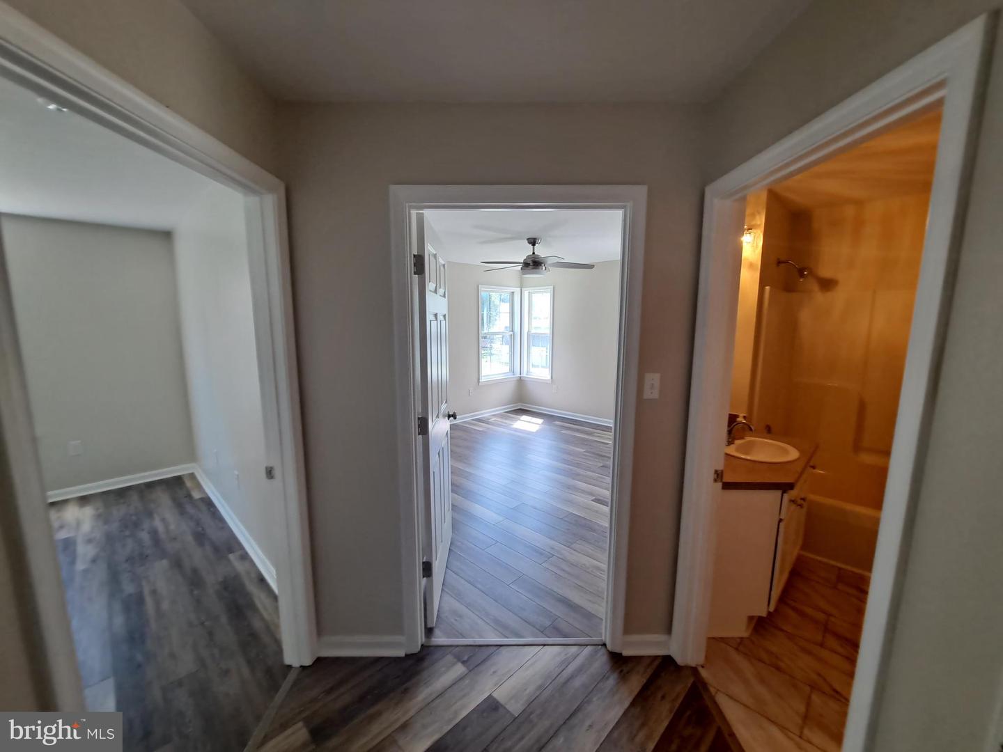 210 Amaret St Property Photo 24