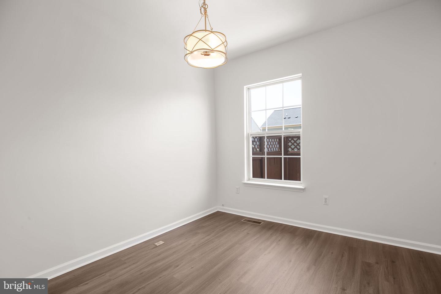 1108 Hampton St Property Photo 11