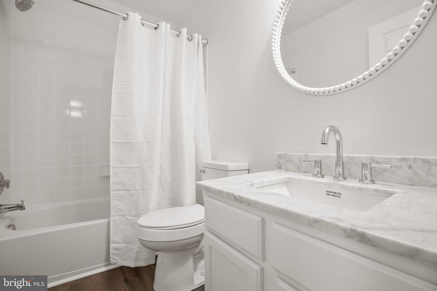 1108 Hampton St Property Photo 22