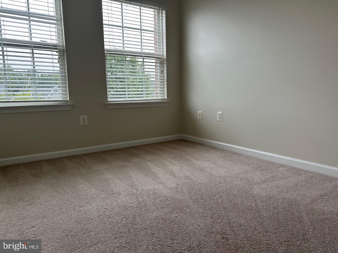 1310 Saunders Dr Property Photo 10