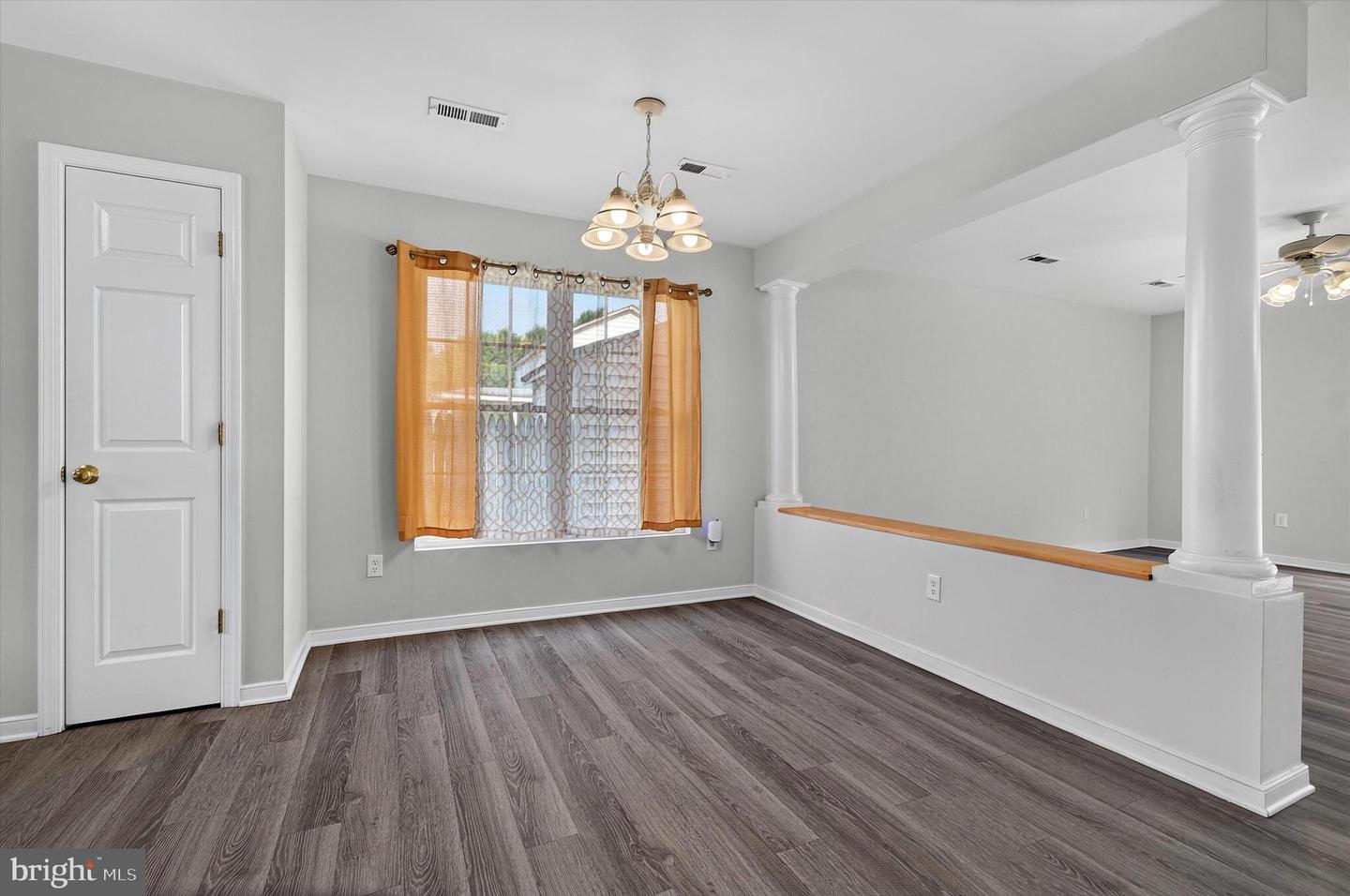 427 Palmer St Property Photo 6