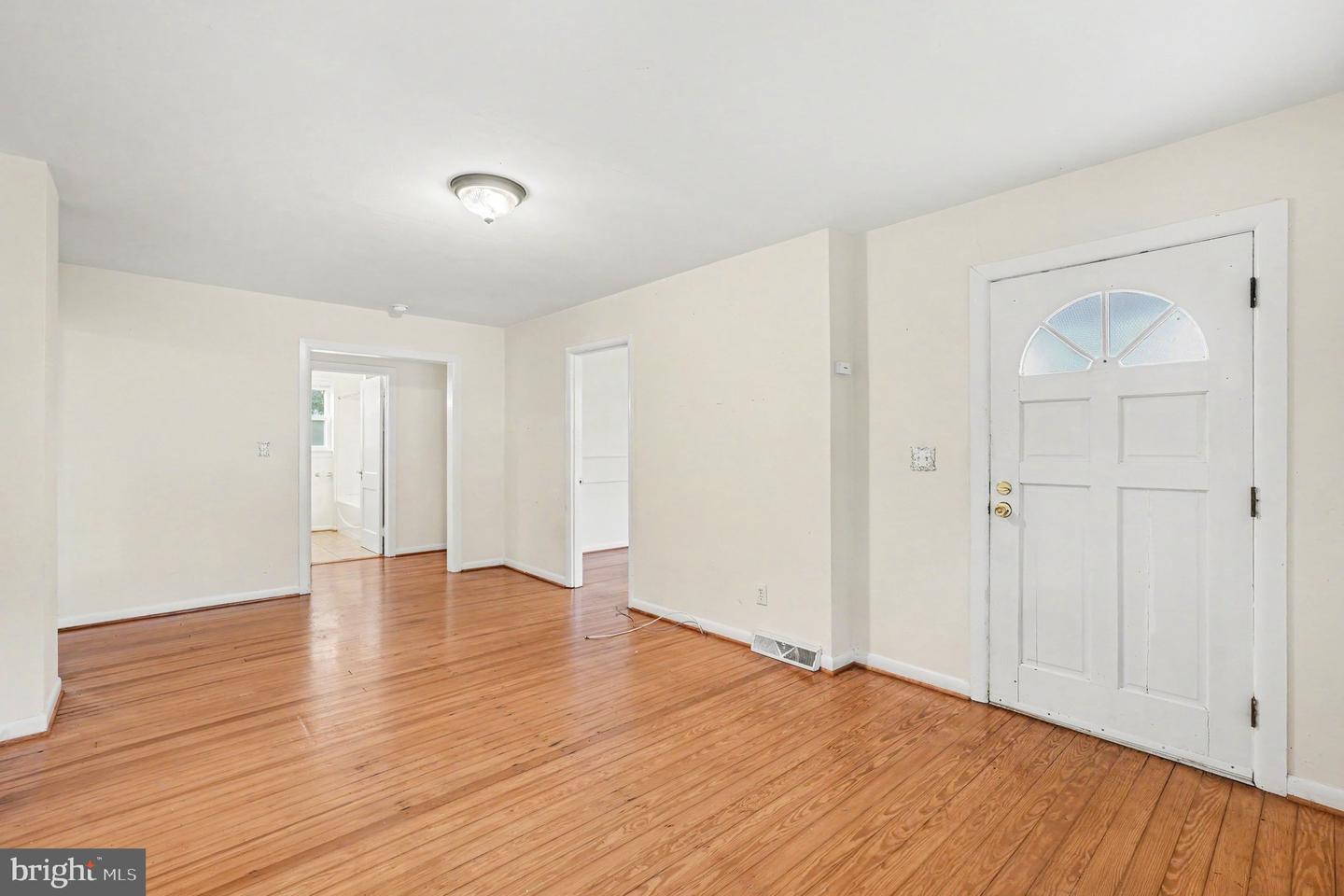 117 Hillcrest Dr Property Photo 5