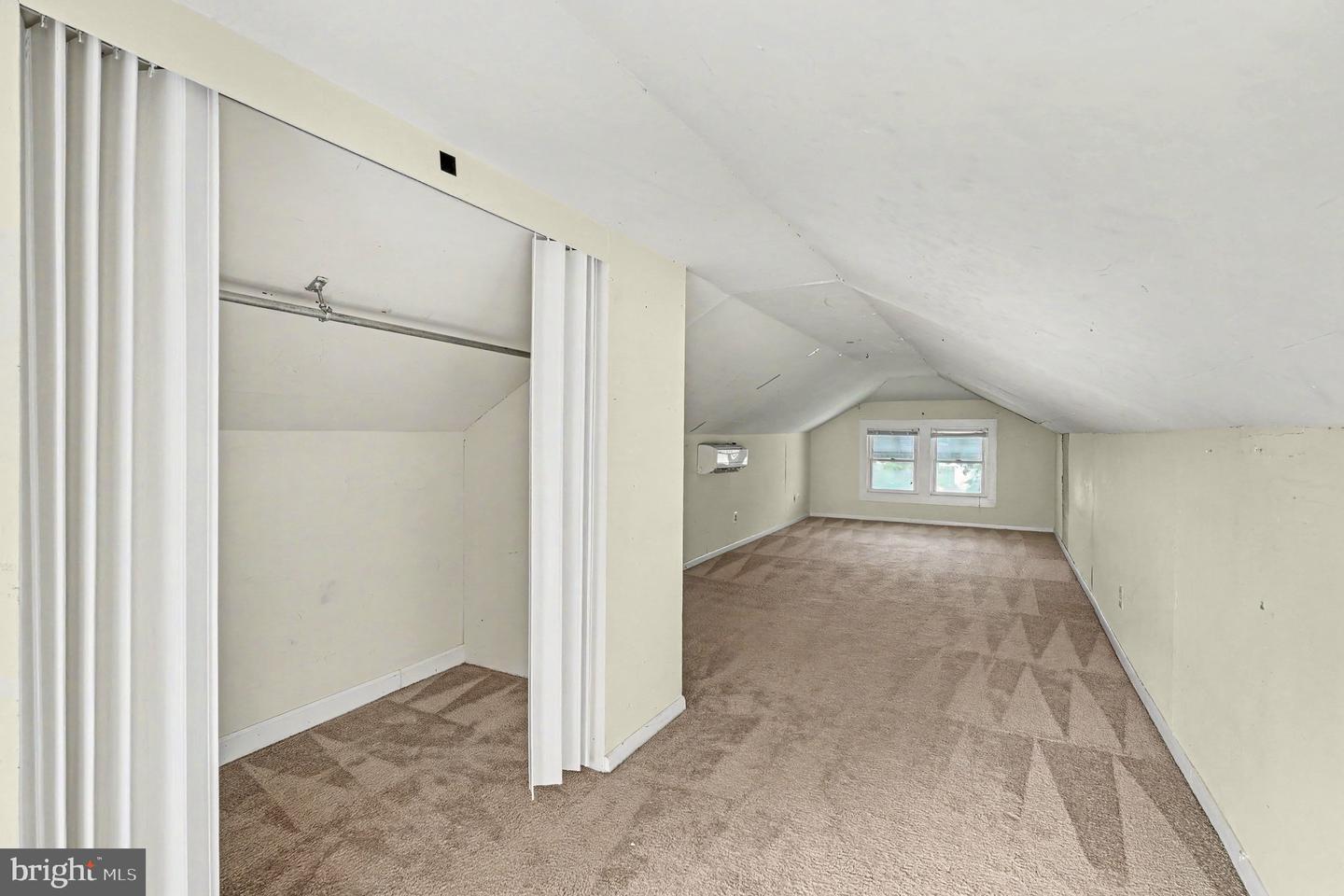 117 Hillcrest Dr Property Photo 22