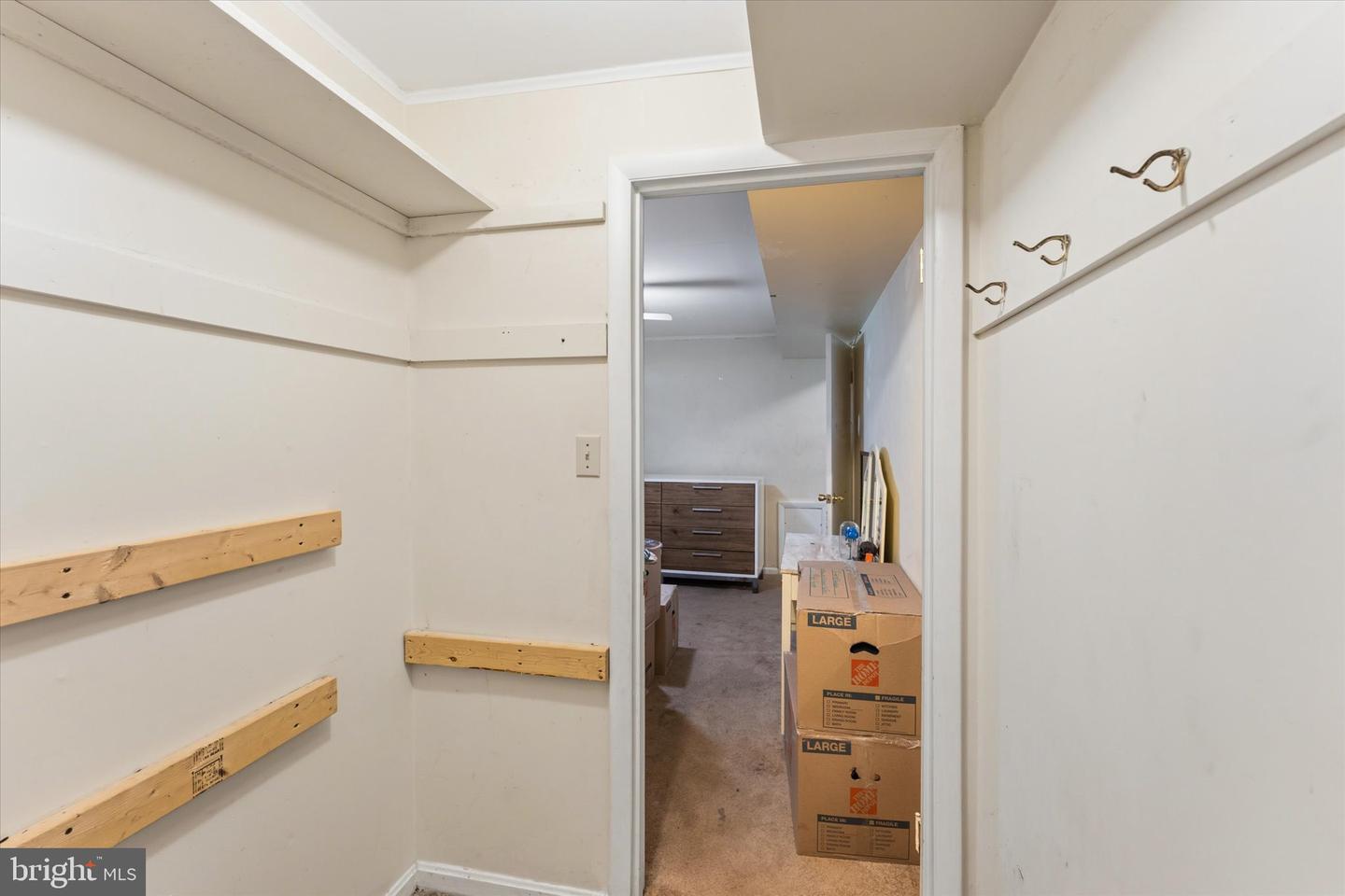 5 Warfield Pl Property Photo 39