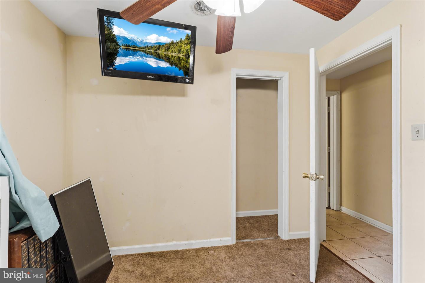 5 Warfield Pl Property Photo 42