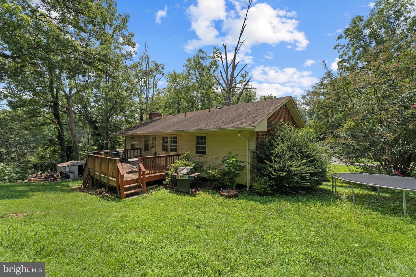 5 Warfield Pl Property Photo 49