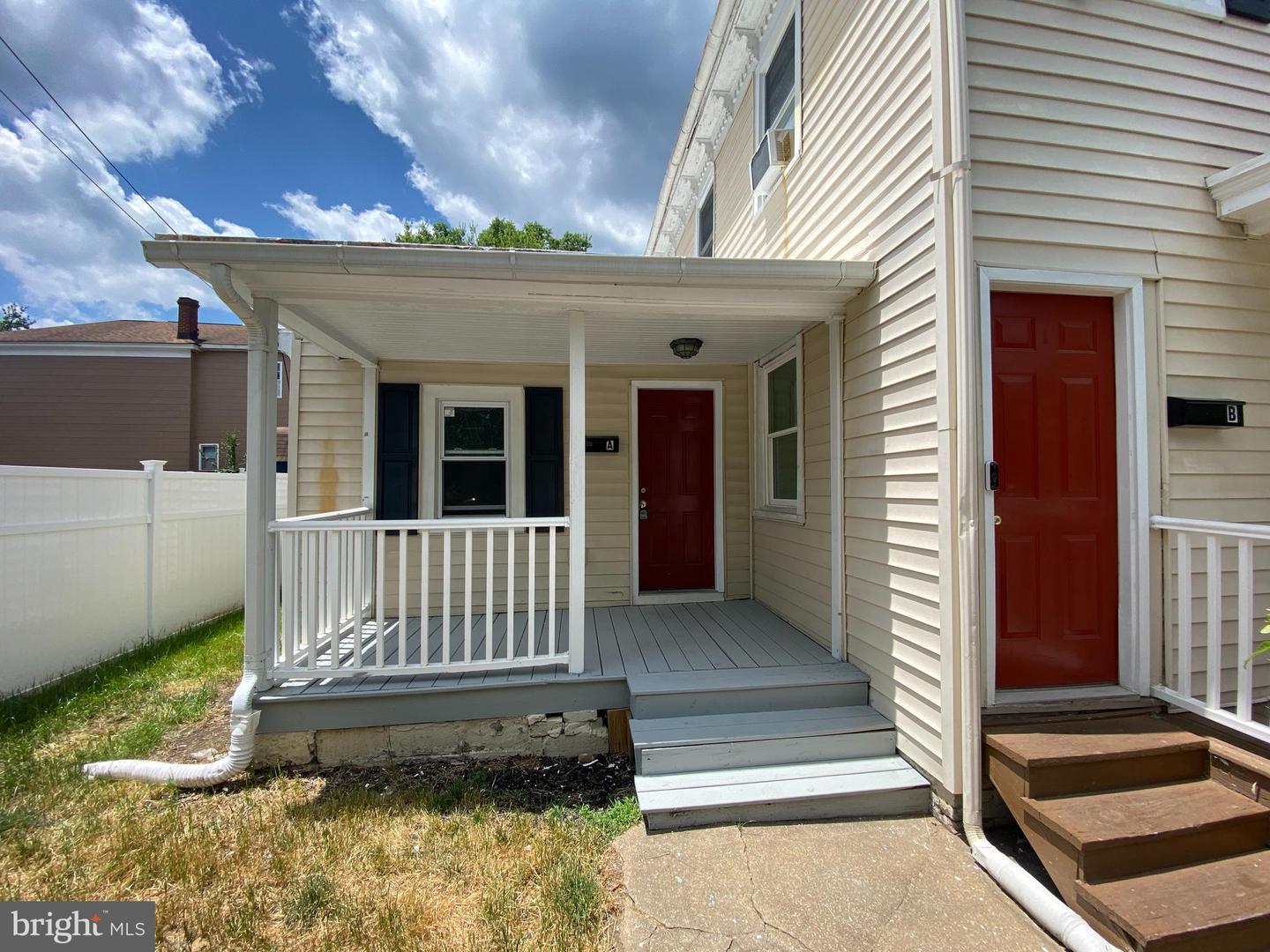 806 WEEDON ST #A Property Photo 1