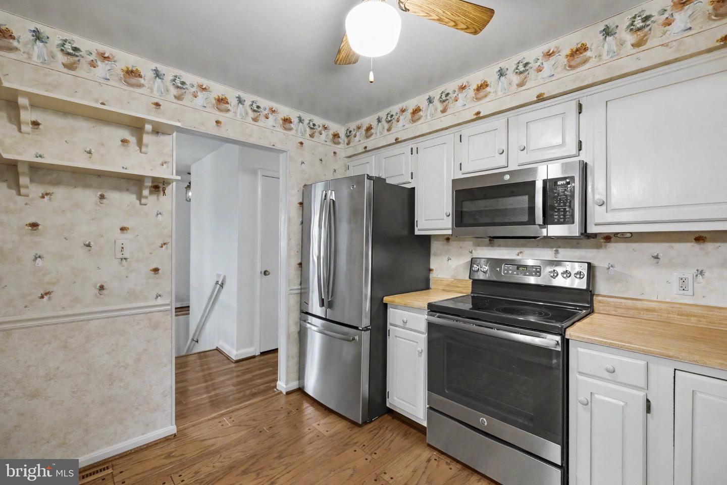7 Seneca Ter Property Photo 18