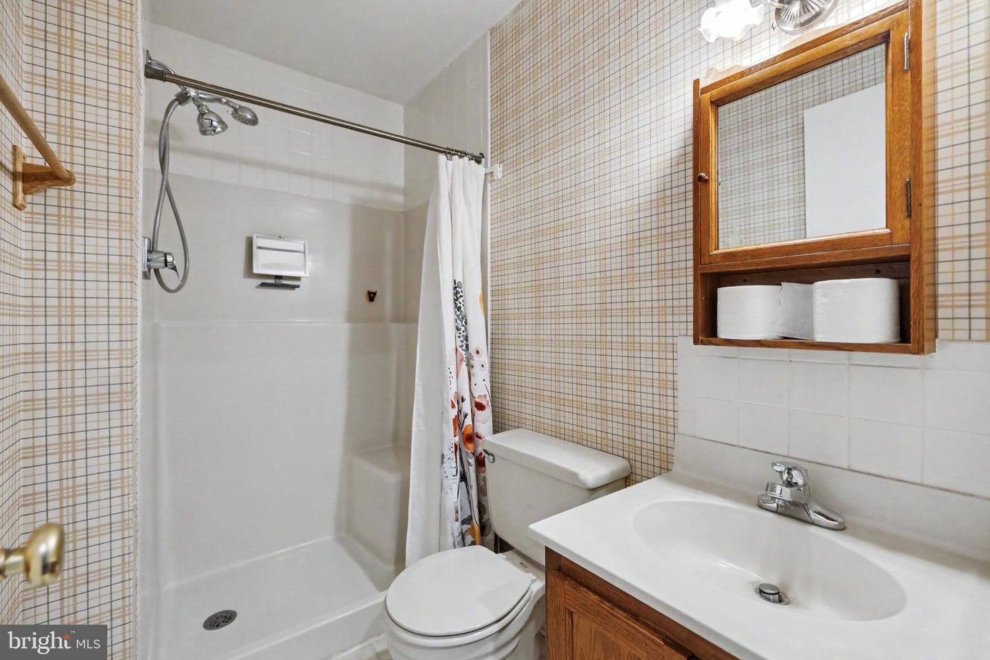 7 Seneca Ter Property Photo 31