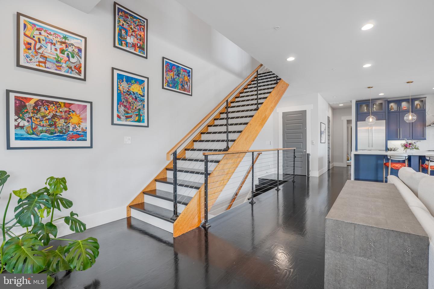 521 William St Property Photo 30