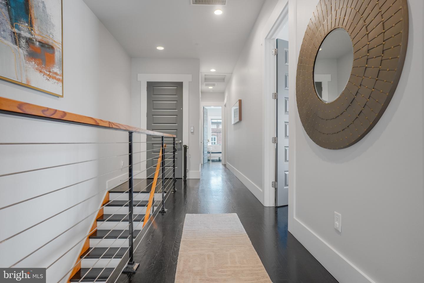 521 William St Property Photo 42