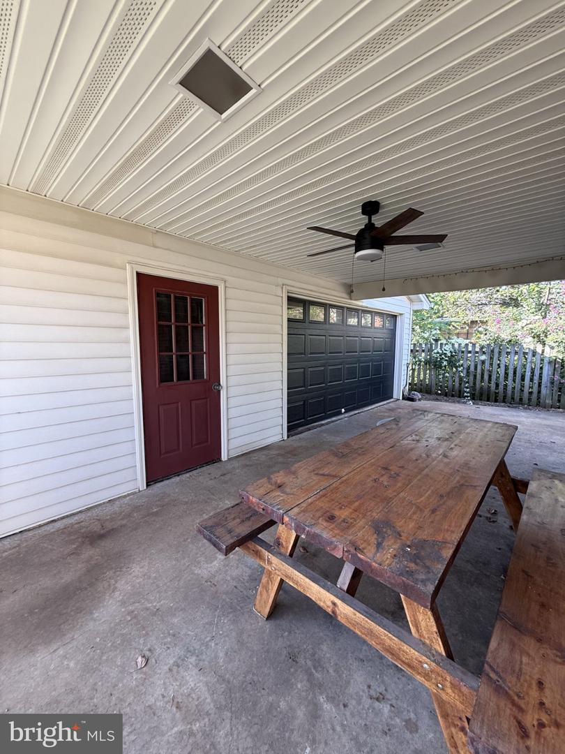 446 Hanson Ave Property Photo 30