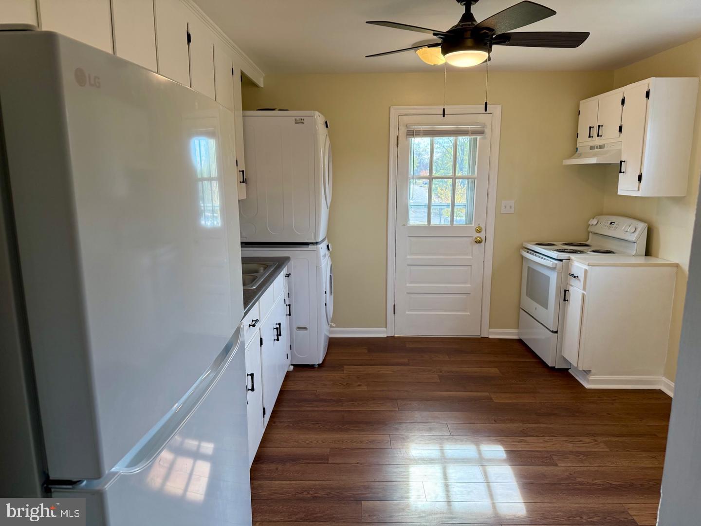1428 Payne St #unit B Property Photo 3
