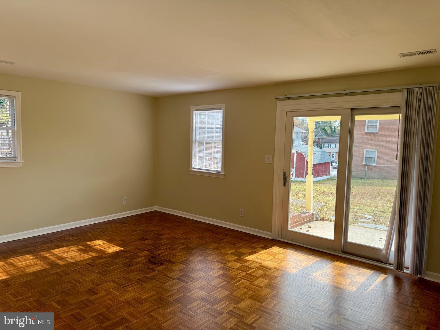 1428 Payne St #unit B Property Photo 4
